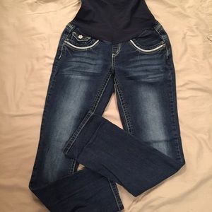 Maternity straight leg denim by wallflower